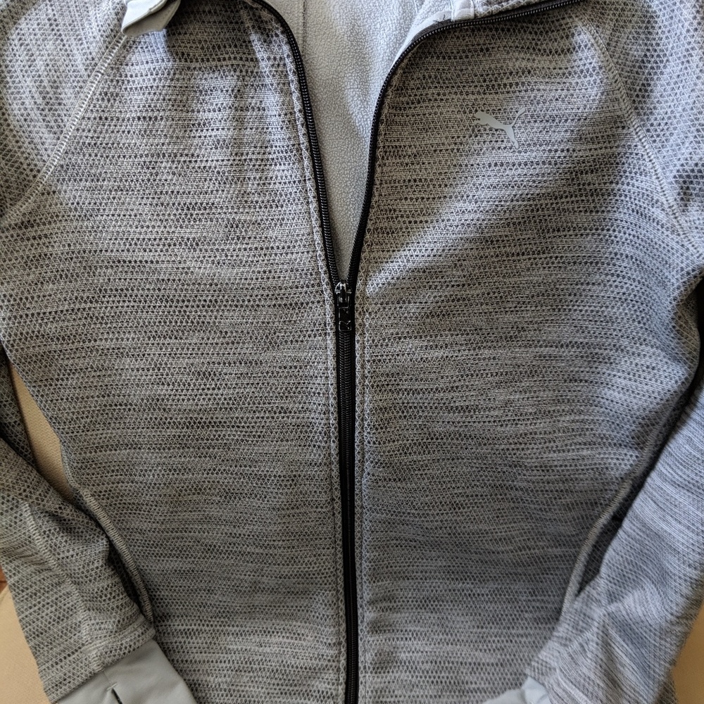 Women's Puma Activity zip up.